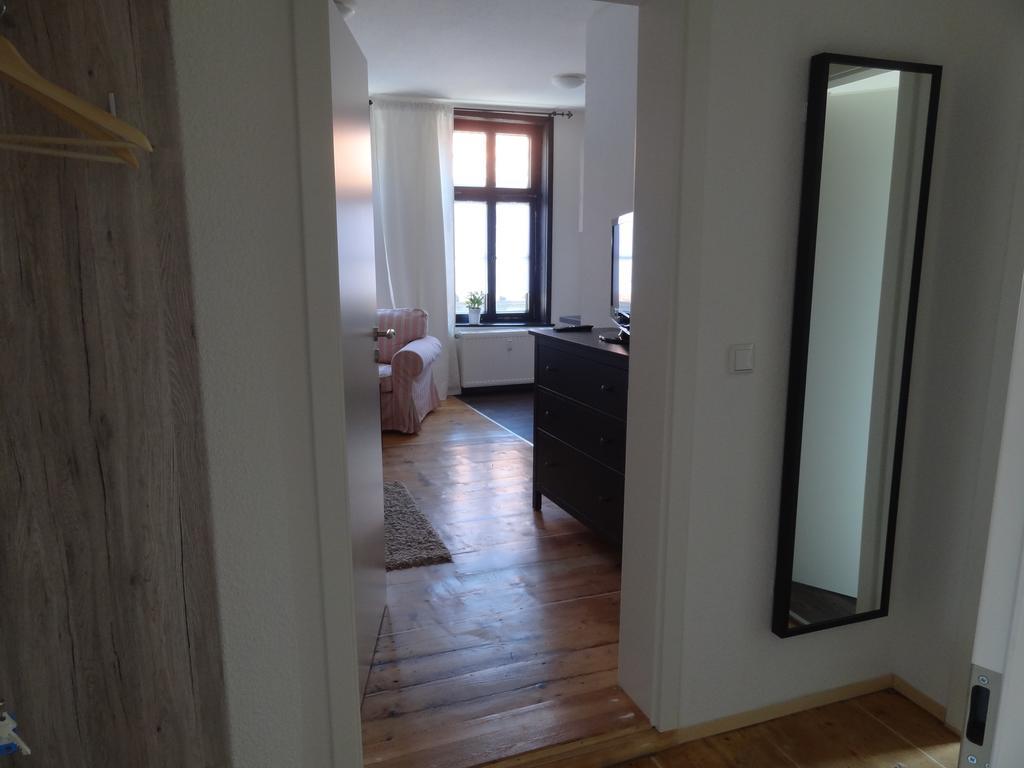 Kaufmannshaus Anno 1613 Apartment เควดลินบวร์ก ห้อง รูปภาพ