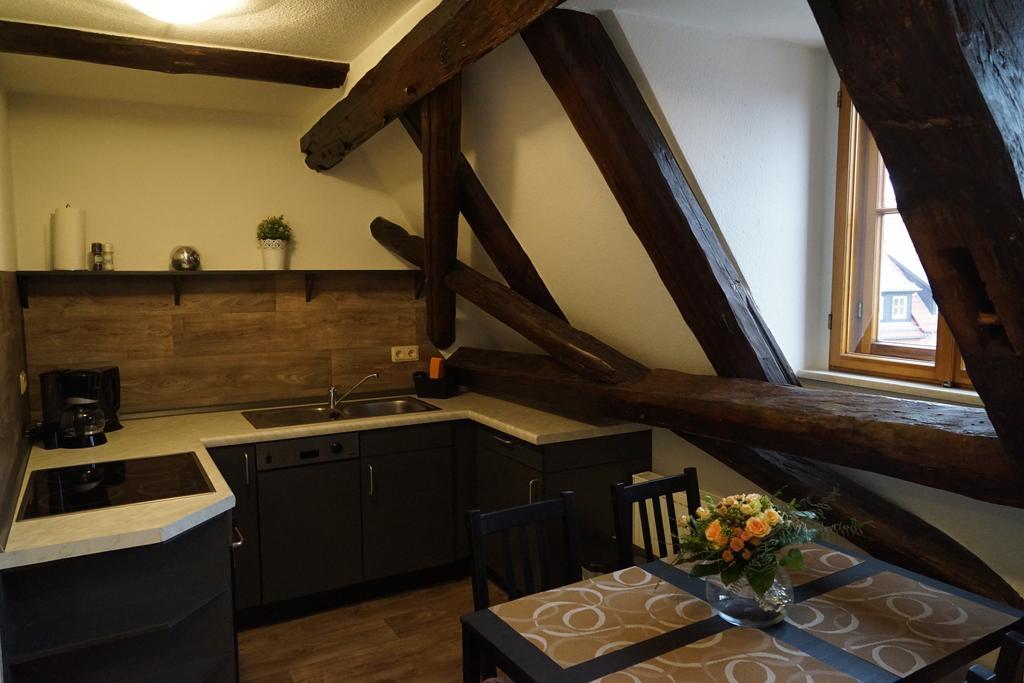Kaufmannshaus Anno 1613 Apartment เควดลินบวร์ก ห้อง รูปภาพ